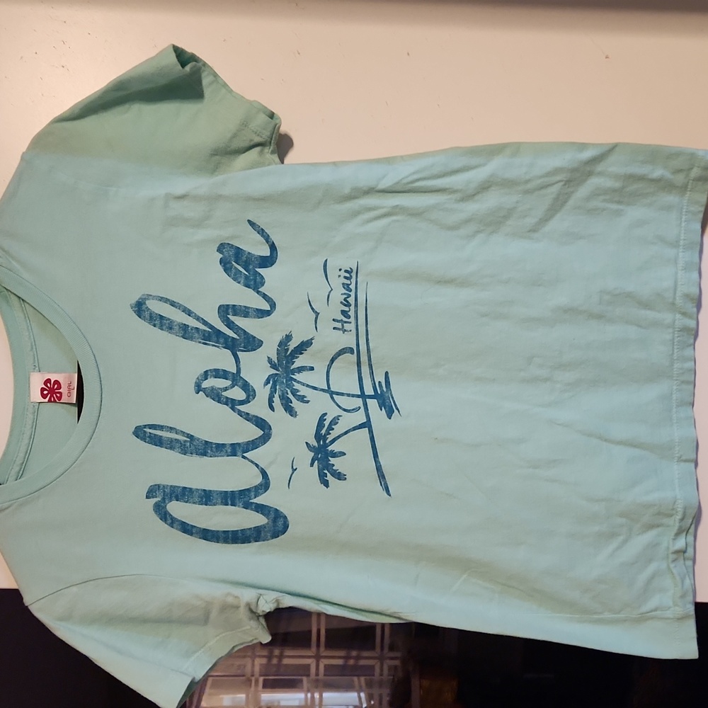 Nwot t shirt.
